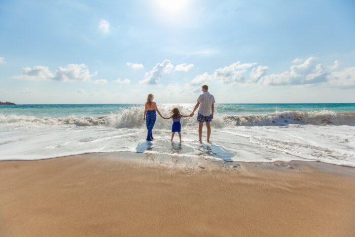 The road to wealth is paved together.