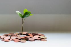 Investing in commercial real estate during high interest rate environments